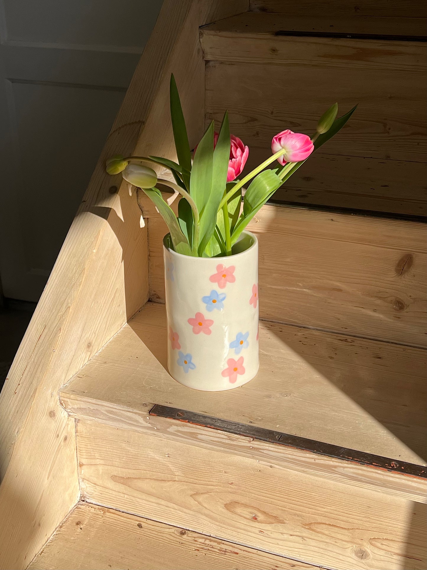 floral vase