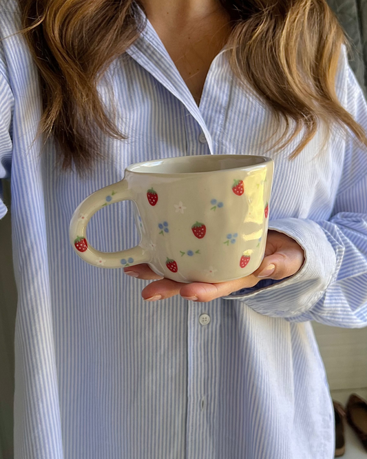berry thing mug